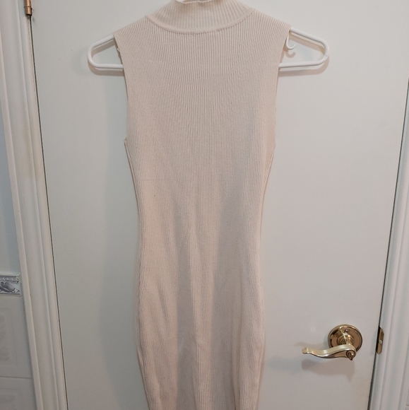 Main Strip Beige Rayon Bodycon Sleeveless Dress Size Medium (M) - Picture 4 of 5